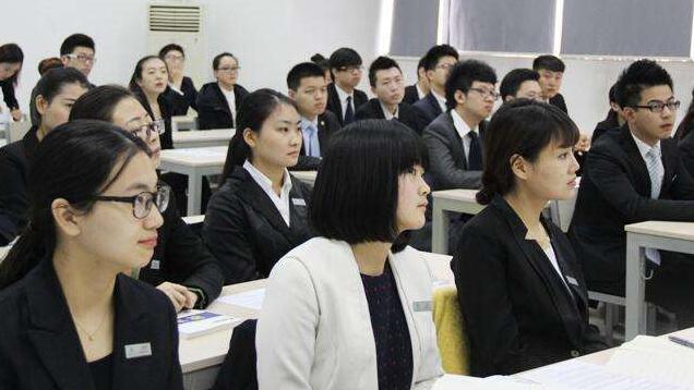 桂林銀行管理培訓(xùn)生待遇怎么樣？管理培訓(xùn)生主要工作做什么？