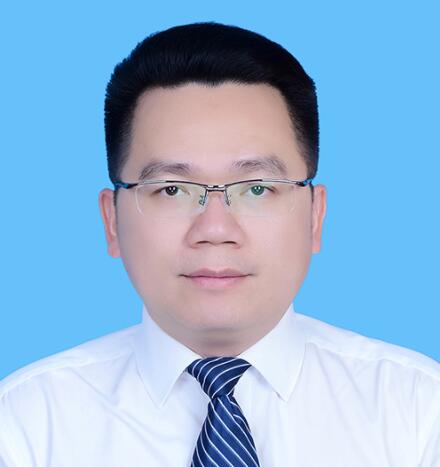 蒙啟鵬簡歷：百色市委副書記蒙啟鵬，曾任廣西團委書記、柳州市副市長、欽州副市長