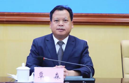 覃森簡歷：防城港市殘聯(lián)理事長覃森接受審查調(diào)查，曾任防城港市商務(wù)局局長，上思縣委副書記、縣長